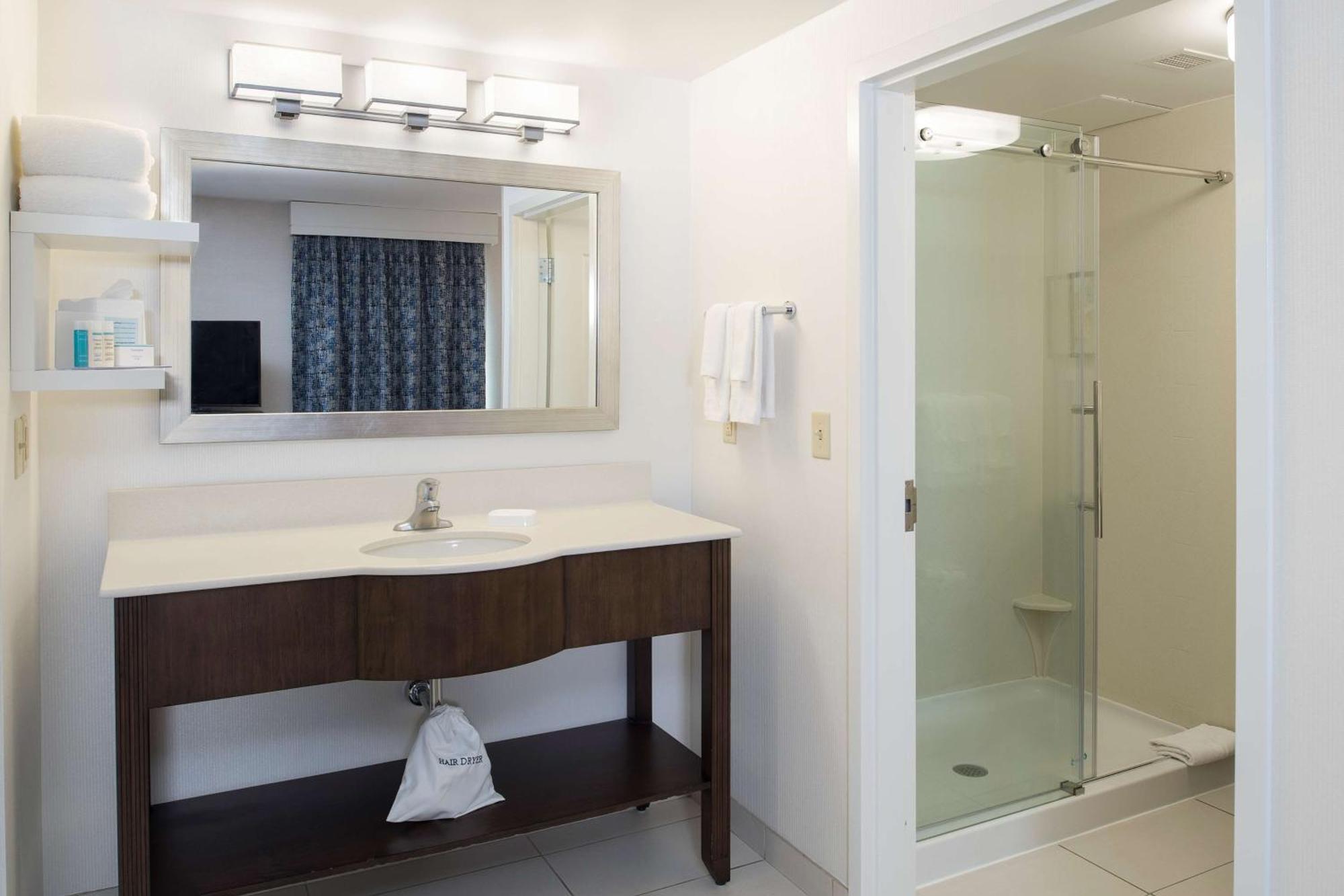 Hampton Inn & Suites By Hilton Dartmouth - Halifax Екстер'єр фото