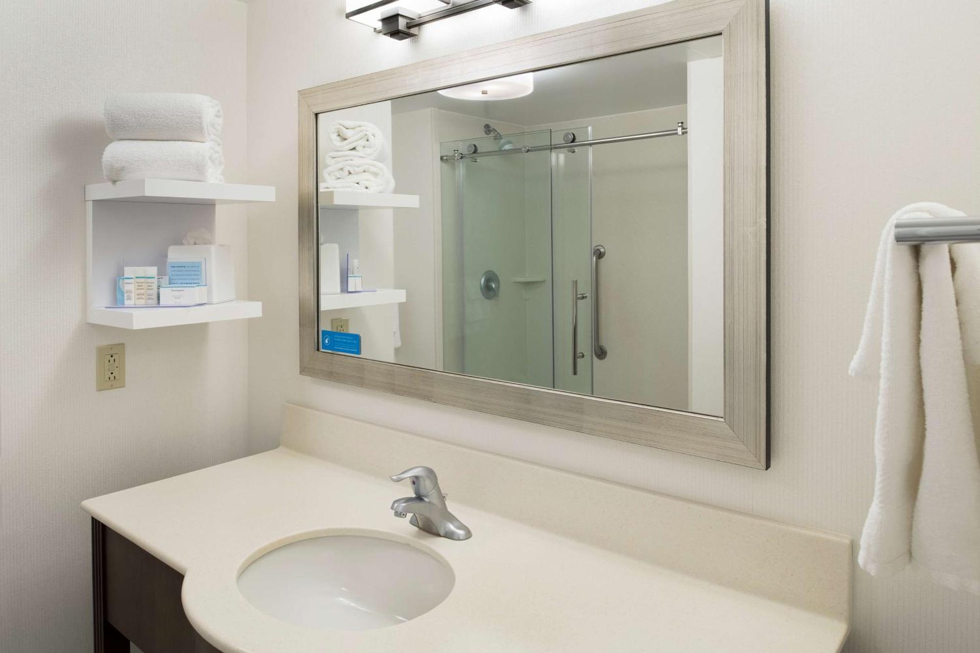Hampton Inn & Suites By Hilton Dartmouth - Halifax Екстер'єр фото