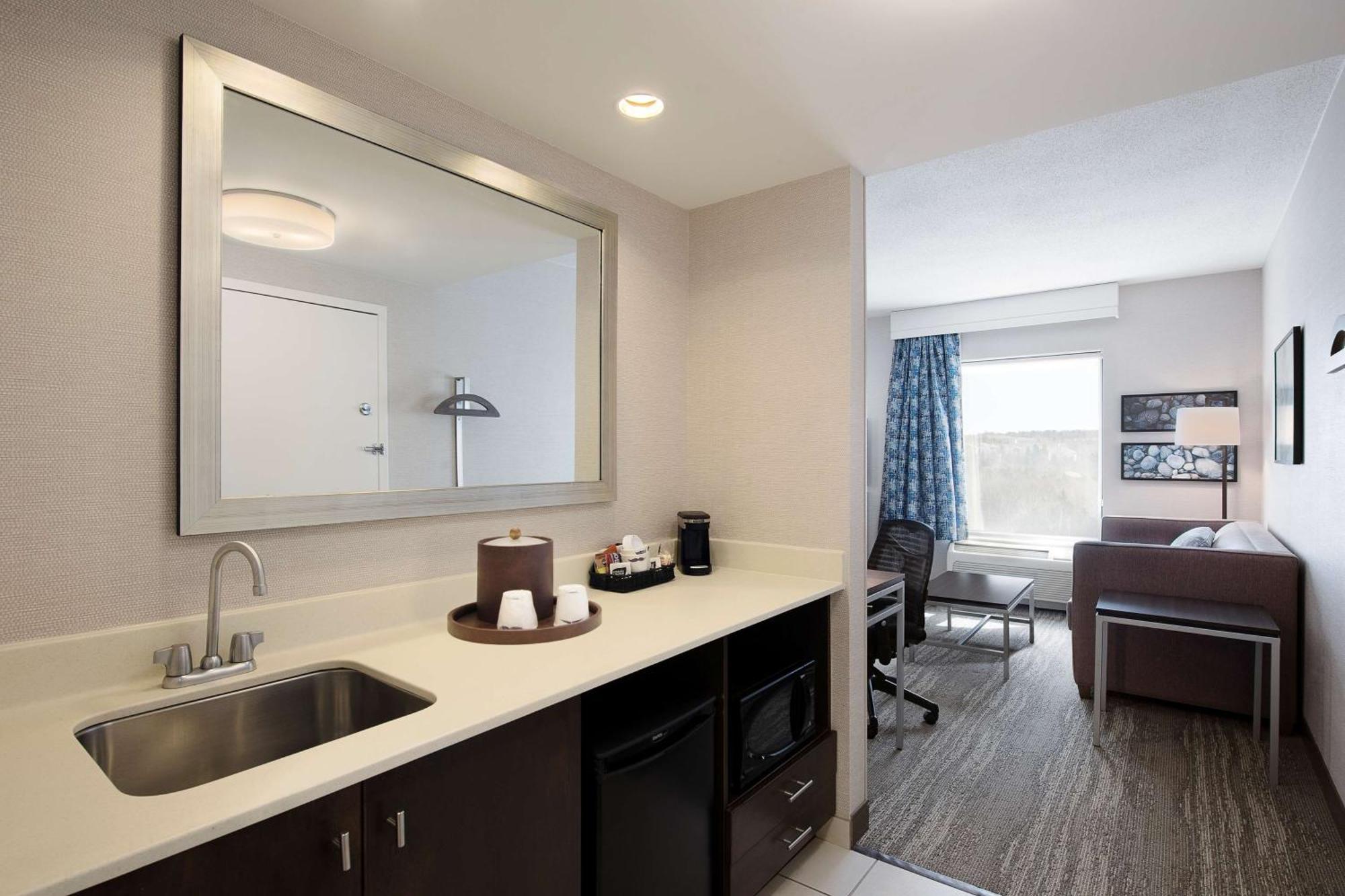 Hampton Inn & Suites By Hilton Dartmouth - Halifax Екстер'єр фото